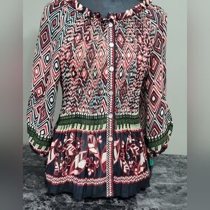 BUTTOM UP PLEATED BLOUSE